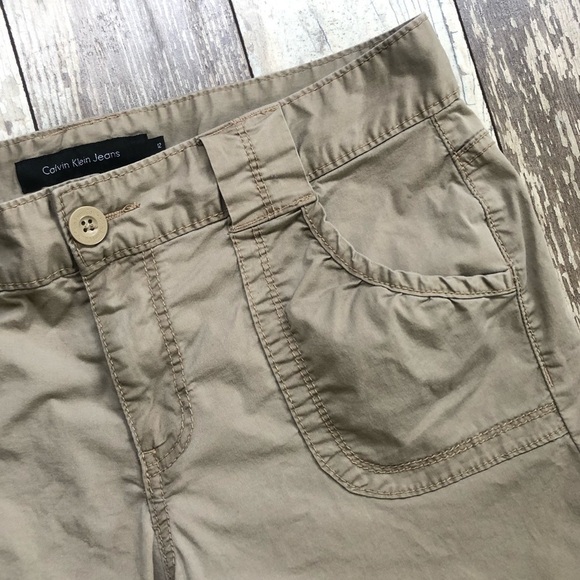 Calvin Klein Jeans khaki Bermuda shorts size 12 - Picture 3 of 9